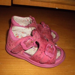 Недорого обувь для малышей (разное)