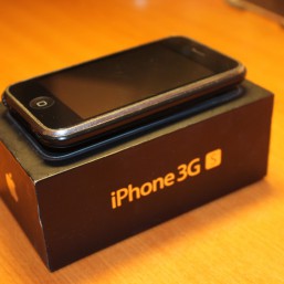 iPhone 3gs 32 ГБ