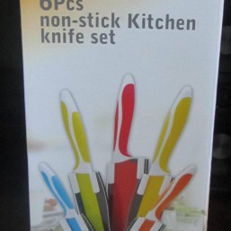Набор ножей c цветным антипригарным покрытием из 6 предметов 