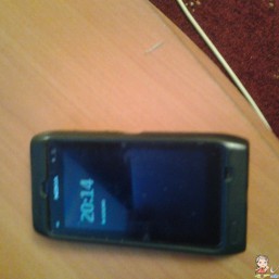 Nokia N8 blek
