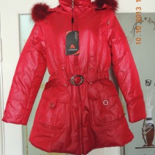 Куртка красная,зима.Дешево!