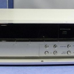 HDD/DVD-рекордер Pioneer DVR-560H