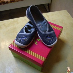 Туфли для девочки летние