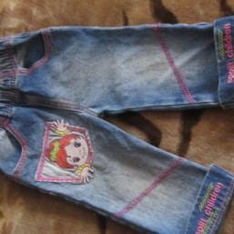Джинсы gloria-jeans!!на девочку 86 см