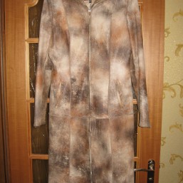 Италия кожаное пальто размер 46 наш состояние отличное
