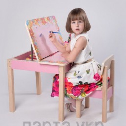 Стол и стульчик детские для рисования розовый