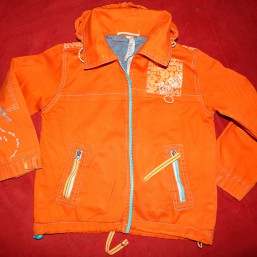 Курточка-ветровка SELA на 5-6 лет
