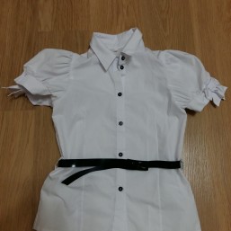 Школьная блузочка с роясом для девочки