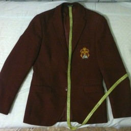 Школьшый пиджак бардовый для 9-11 класса