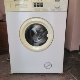 Продам новую стиральную машину Вятка автомат 16