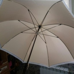 Совершенно новый зонтик 