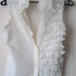 Белые блузки