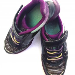 Туфли-кроссовки Clarks девочке размер UK 11, USA 11,5, EU 28 (18 см)