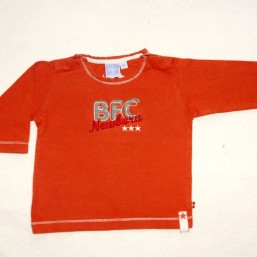 не дорого!!Наши фирменные кофточки, регланы, рубашка все по 15 грн!!!Размер 60-68 !!!