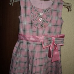 Красивый, тепленький сарафанчик