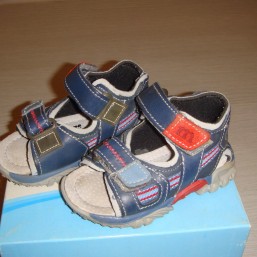 Босоножки на мальчика 20 разме... 