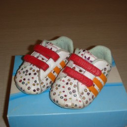 Кросовки на малявочку по стельке 10,5 см