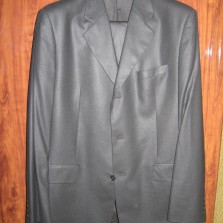Костюмы хорошего качества!52размер