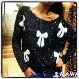 Свитер в полоску