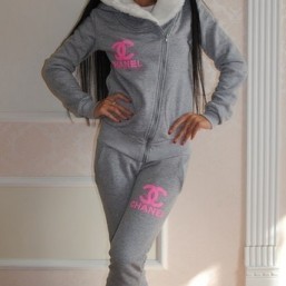 Спортивный костюм на байке