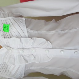 Белые блузки