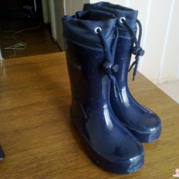 Резиновые сапожки р. 25,8