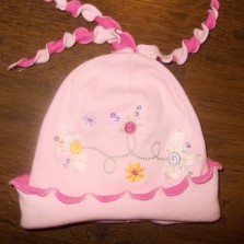 Шапочки на девочку