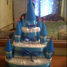 Замок из памперсов