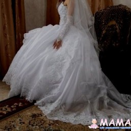 Свадебное платье