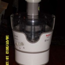 Продаю новую соковыжималку