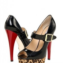 Steve Madded saasi pumps