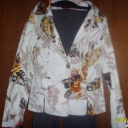 Костюм брючный