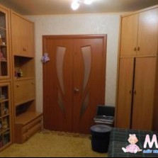 Продаётся стенка.