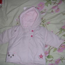 весенняя курточка на девочку