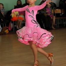 Продаю платье для бальных танцев