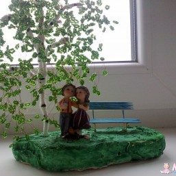 Береза из бисера.