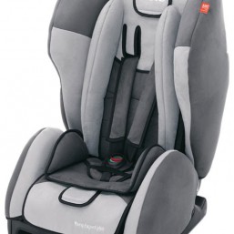 Продаю новое автокресло Recaro Young Expert Plus