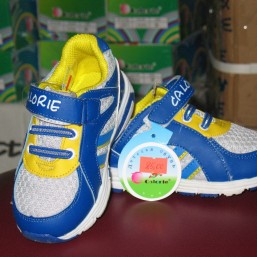 Кроссовочки весенние