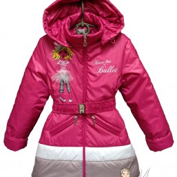 Весенняя куртка-плащ на девочку