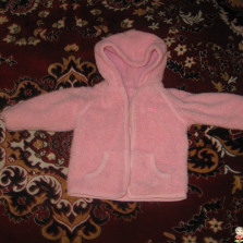 розовая кофта с капюшоном для девочки