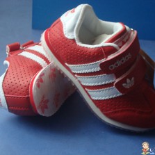 Кроссовочки ADIDAS и NIKE р.25, 26, 32