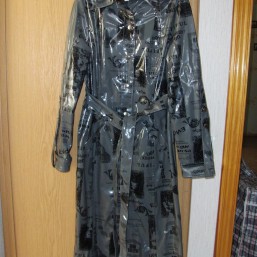 женская верхняя демисезонная  одежда