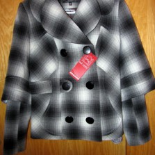 Пальто NUI VERI новое! торг!