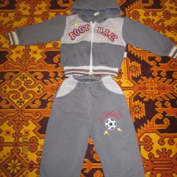 Спортивный костюмчик-утепленный