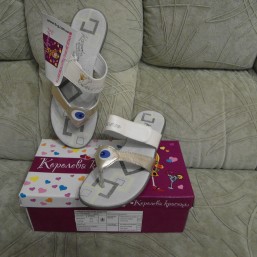 Шлёпки кожа B&G р. 32,35,36,37 В НАЛИЧИИ