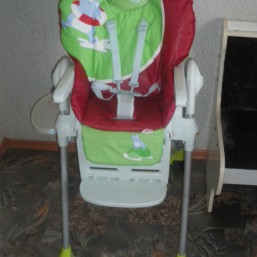 Стульчик для кормления 