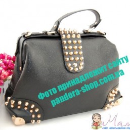 Сумка с шипами