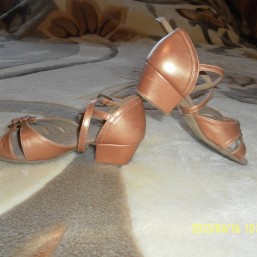 Обувь для для танцев