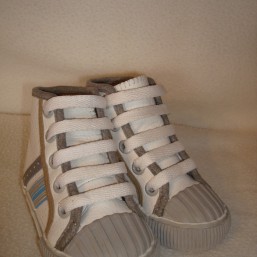 Очень красивые кеды NEXT