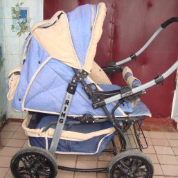 Коляска для двойни